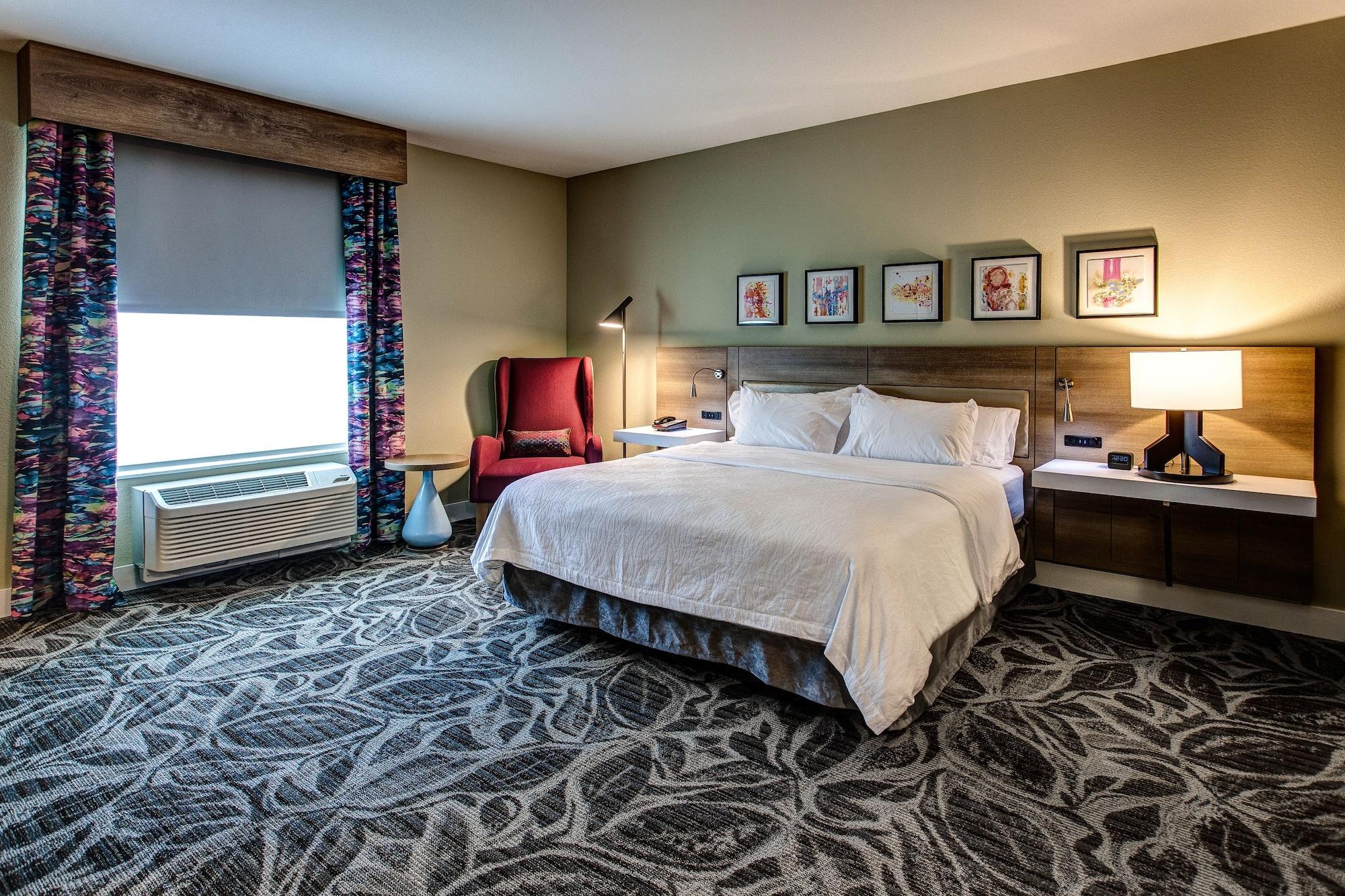 Hilton Garden Inn Топика Экстерьер фото